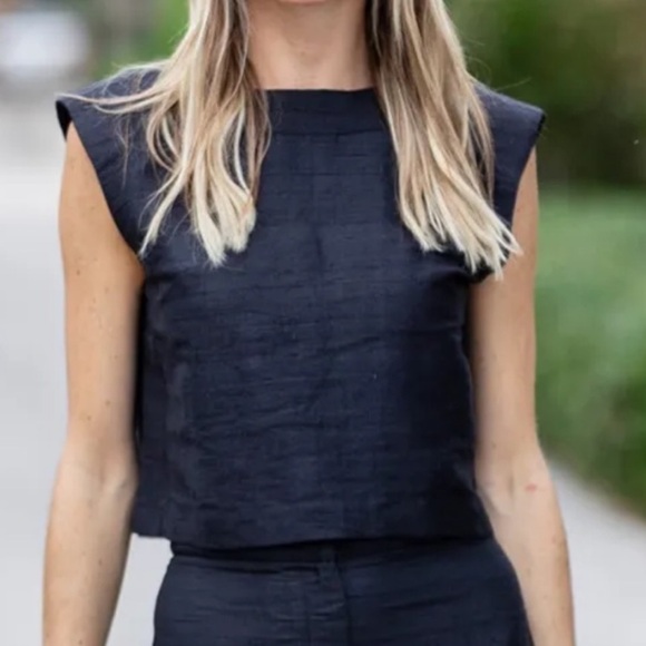 Julia Amory Tops - Julia Amory Slim Shell top Dupioni